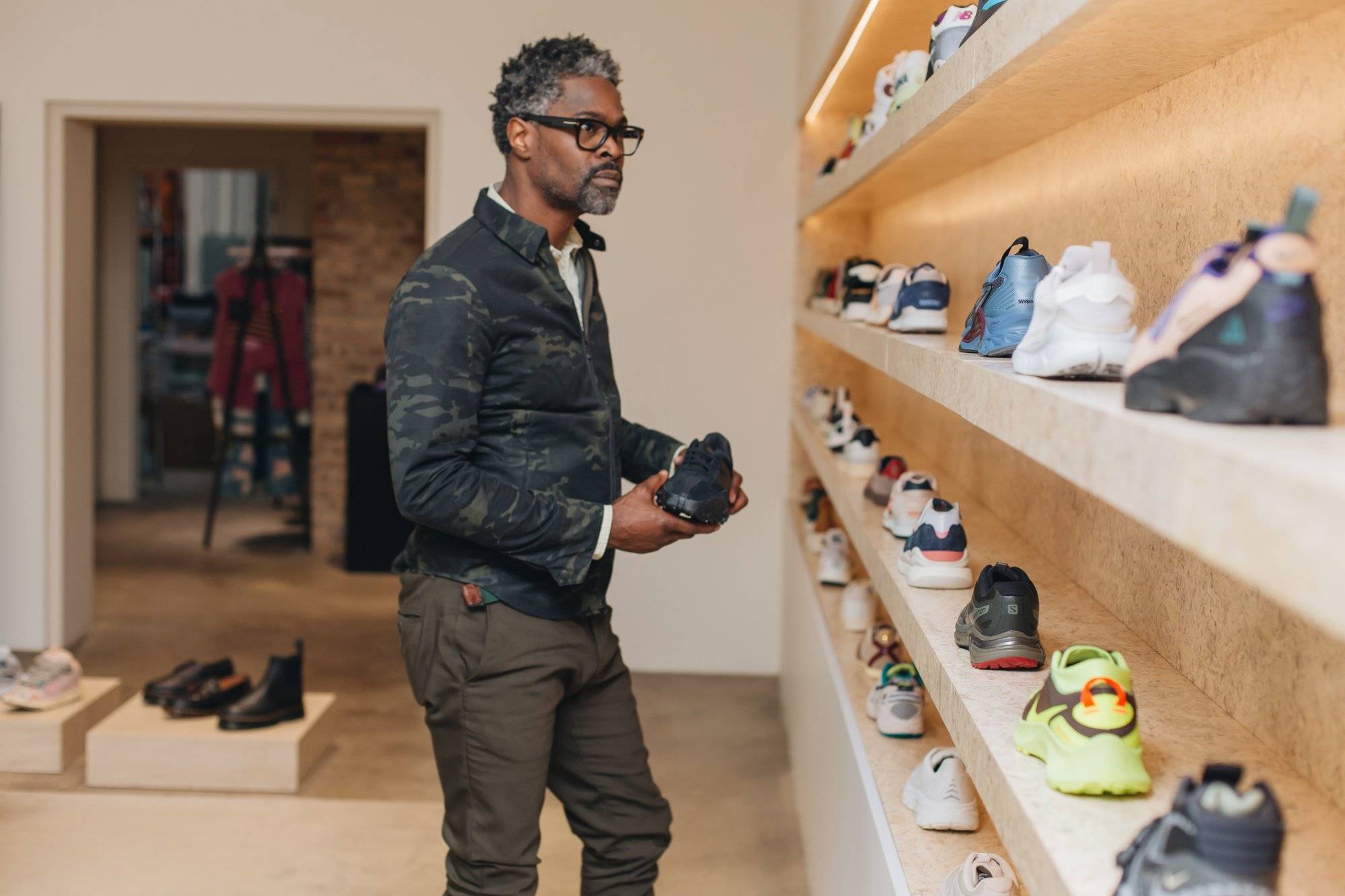 Shop the Latest Styles at DTLR Arlington Shop the Latest Styles at DTLR Arlington